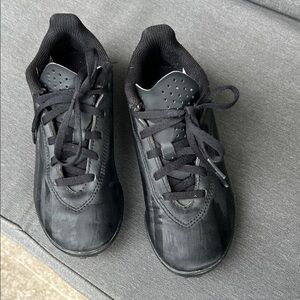 Black Low-Top Athletic Sneakers